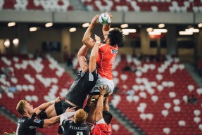 伯科夫决赛精彩瞬间成为焦点，伯 夫差