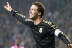 欧洲杯极限扣篮：边路突击中的力量美学，欧洲杯扣篮王