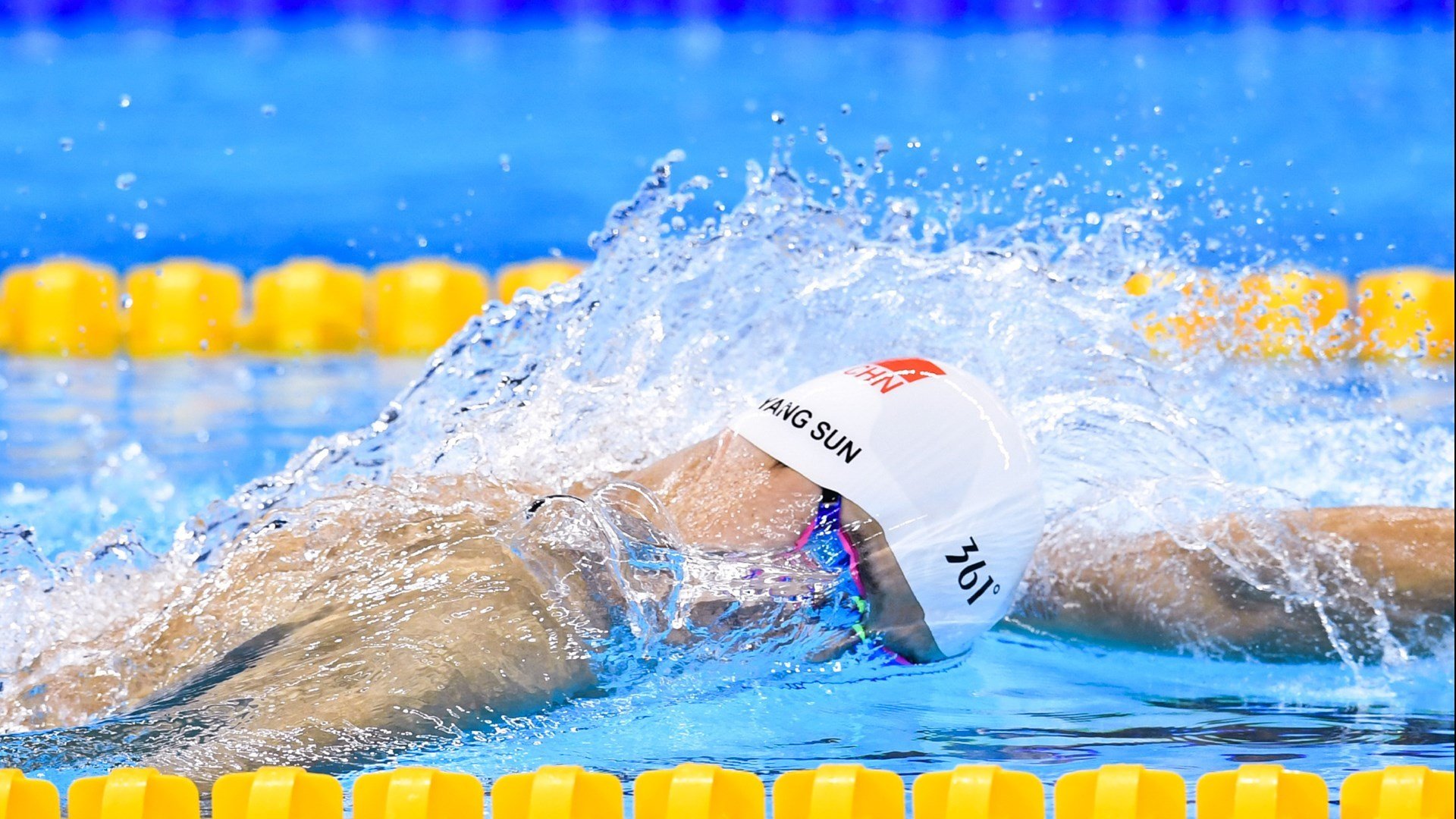 AG封王!粉丝:这一冠值回十年青春,ag巅峰时期