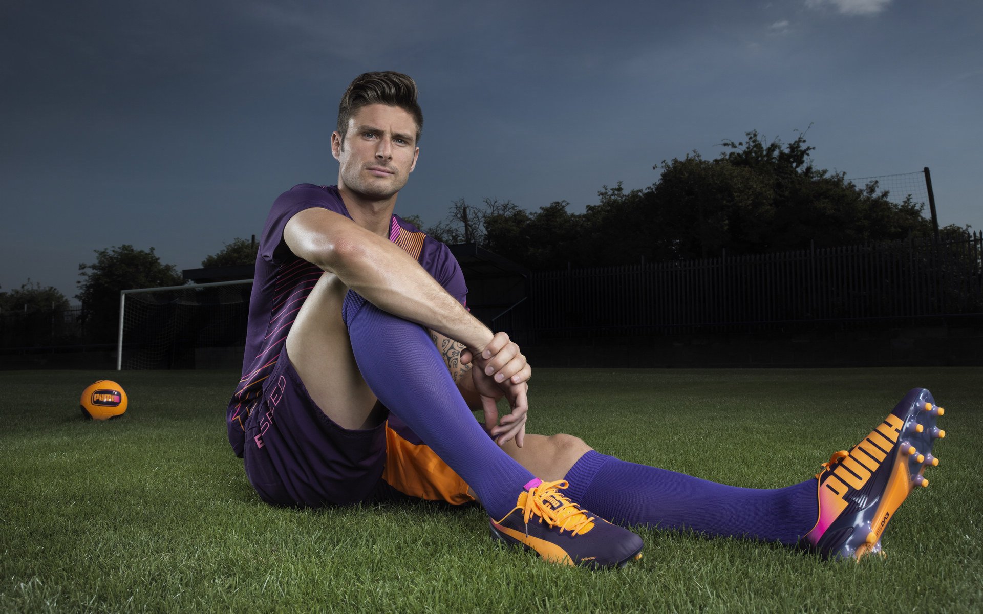 英超冲刺热潮：悬念、激情一触即发！，zaker 英超